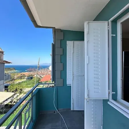 Elegant Villa In Kusadasi 5 Min Walk To Sea & Center