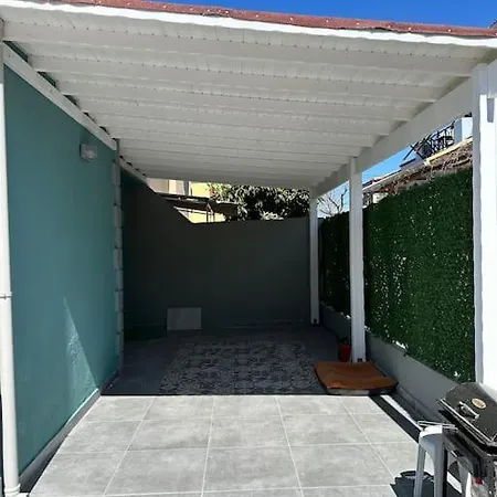 Villa Elegant In 5 Min Walk To Sea&center Kusadasi