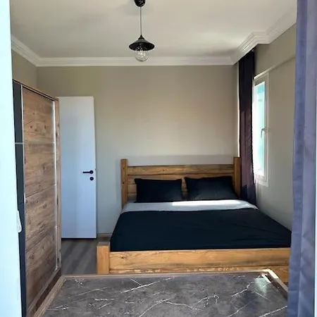 Vila Elegant In 5 Min Walk To Sea & Center