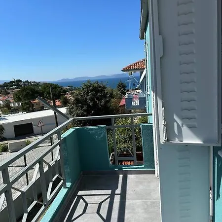 Elegant Villa In Kusadasi 5 Min Walk To Sea & Center Villa *