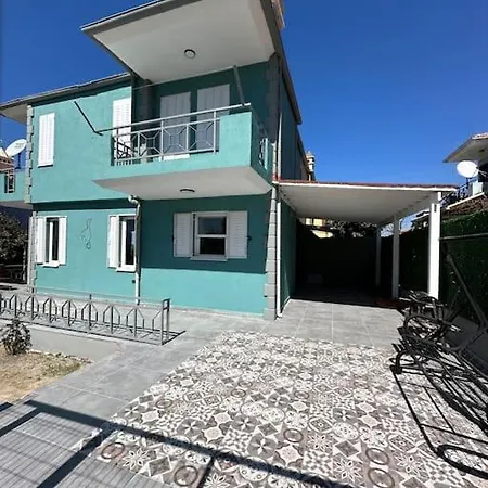 Elegant Villa In Kusadasi 5 Min Walk To Sea & Center Villa *